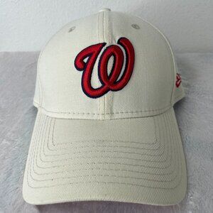 Men's New Era Cream Washington Nationals Chrome Team Classic 39THIRTY Flex Hat